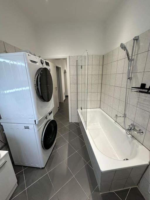 Uniklinikum Und Messe Essen, Netflix, Wlan Appartamento Essen